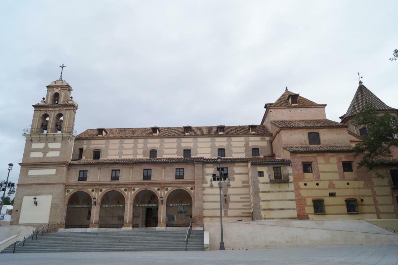 Apartamento Plaza Alfonso XII Malaga Exterior photo